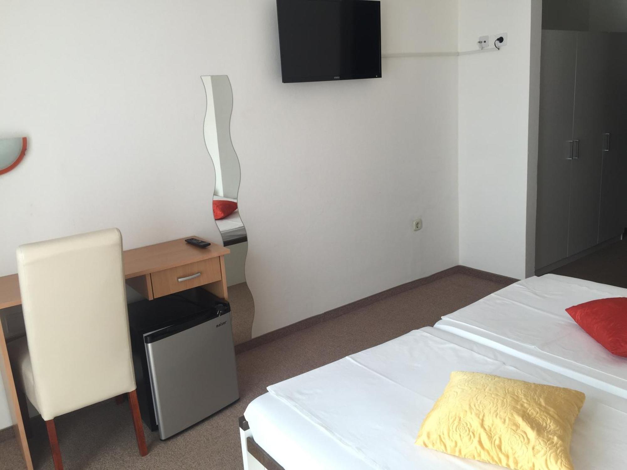 Hotel Ruža Novi Vinodolski Kamer foto