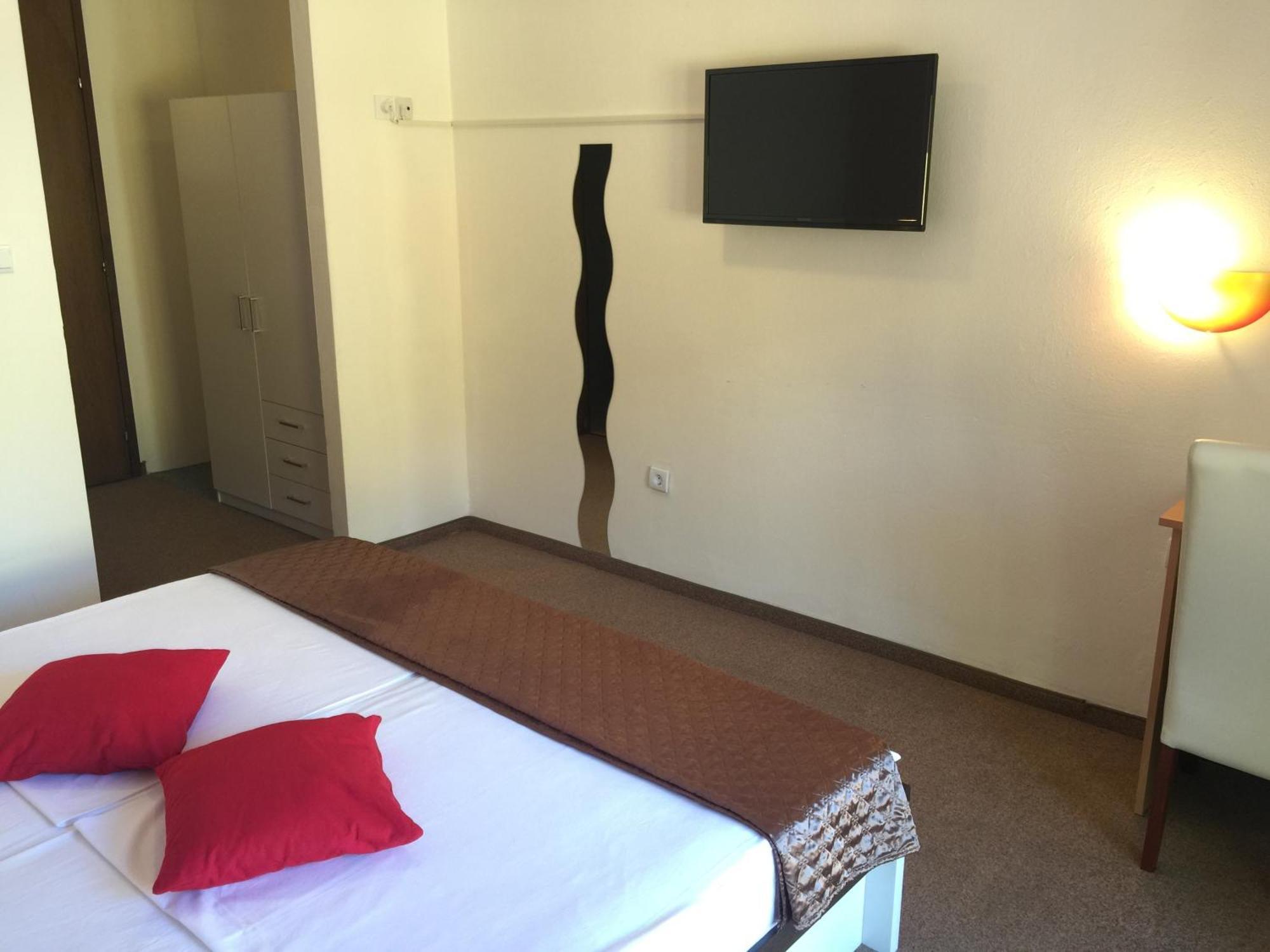 Hotel Ruža Novi Vinodolski Kamer foto