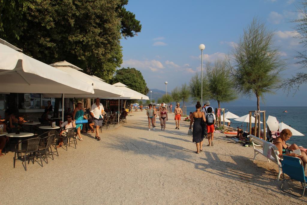 Hotel Ruža Novi Vinodolski Buitenkant foto