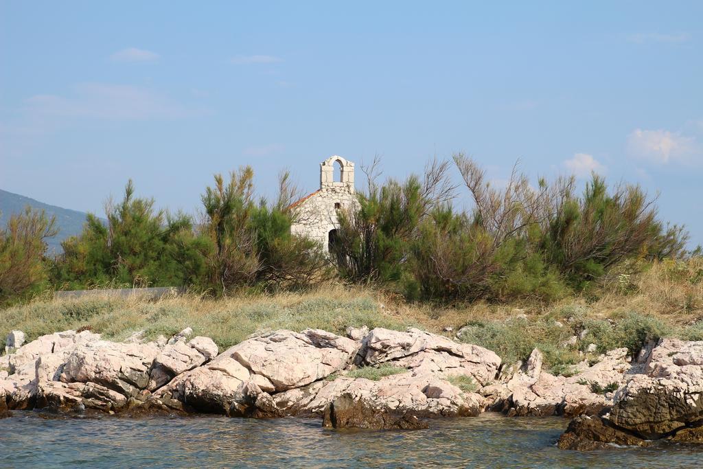 Hotel Ruža Novi Vinodolski Buitenkant foto