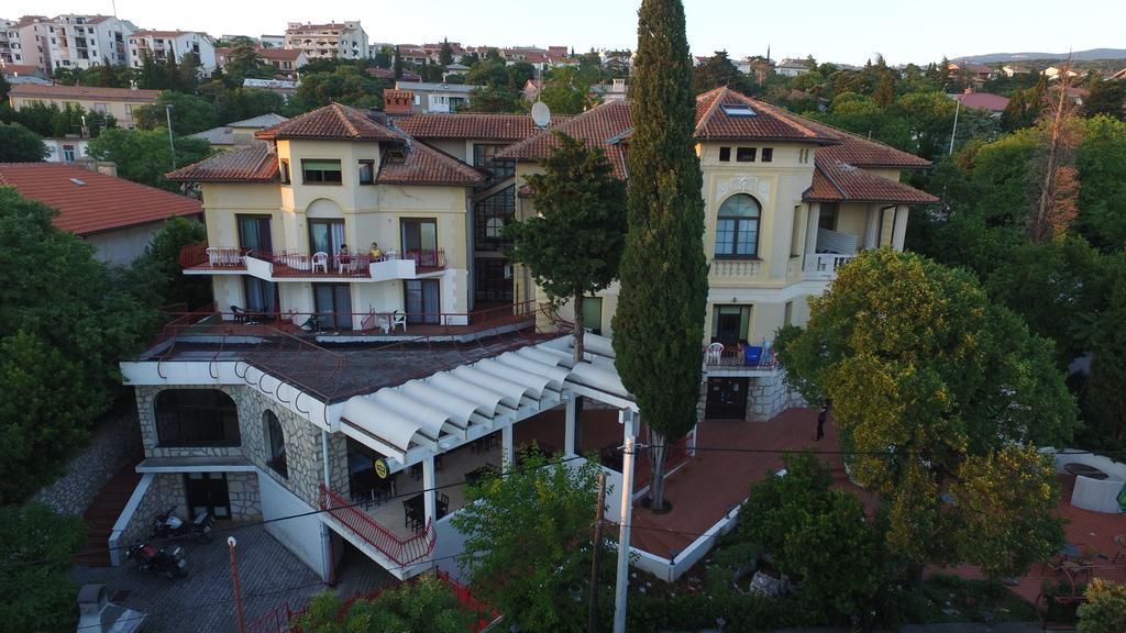 Hotel Ruža Novi Vinodolski Buitenkant foto