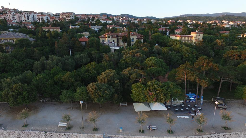 Hotel Ruža Novi Vinodolski Buitenkant foto